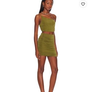 ALL THE WAYS Denice Ruched Skirt Set in Green